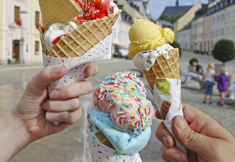 auf dem Markt mit leckerem Eis